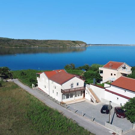 Villa Sabina - Apartments Kroatien Ražanac Eksteriør bilde