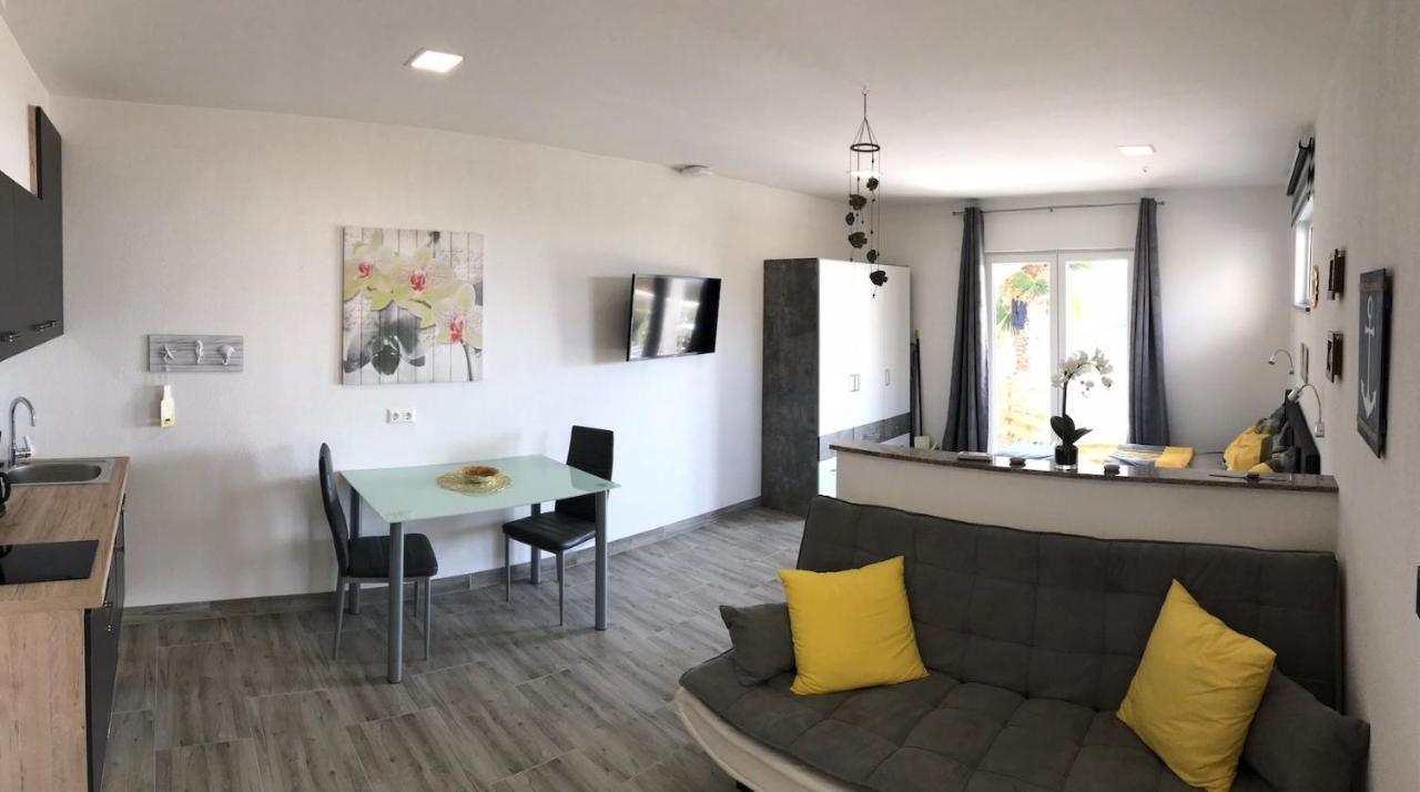 Villa Sabina - Apartments Kroatien Ražanac Eksteriør bilde