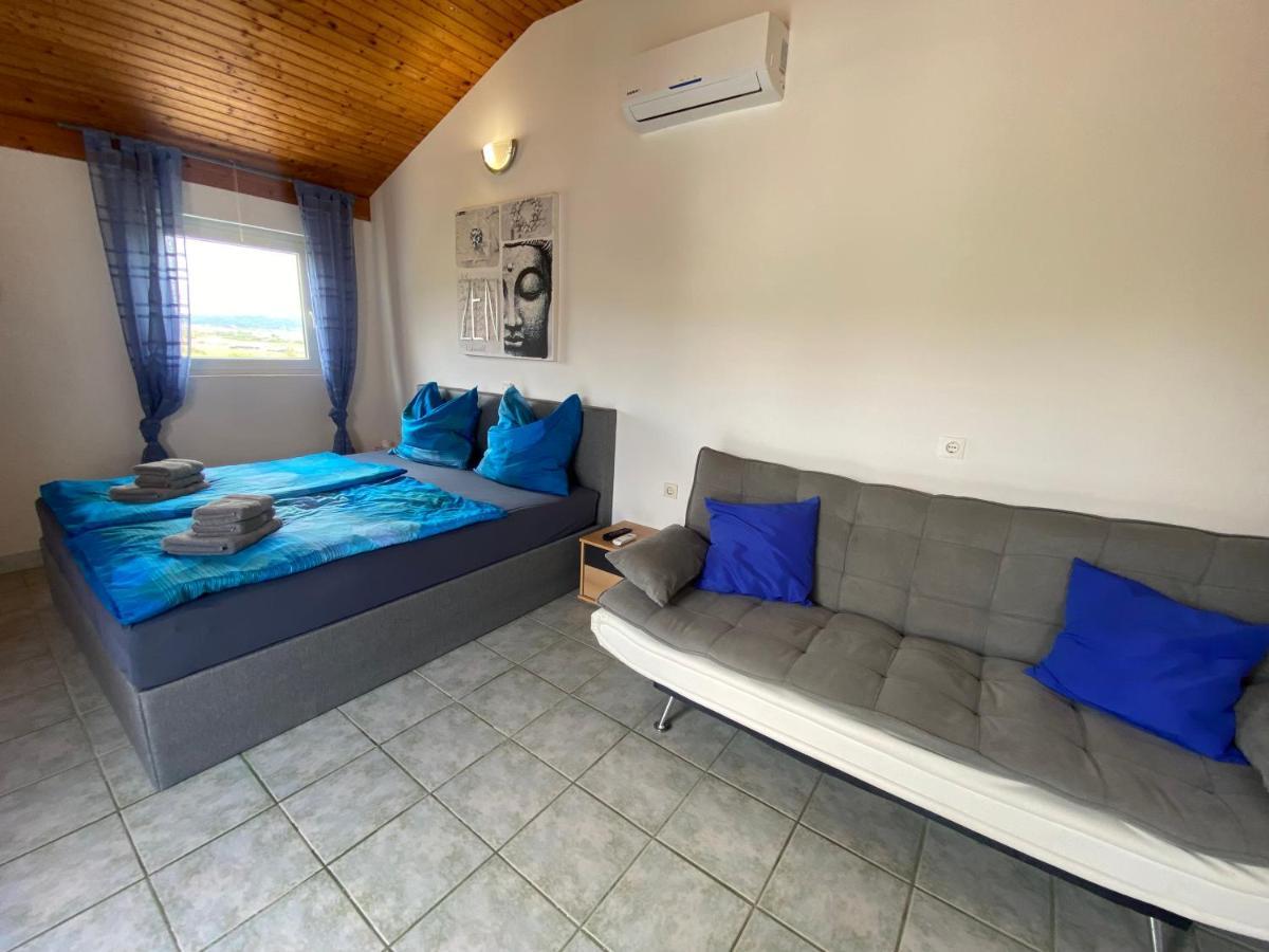Villa Sabina - Apartments Kroatien Ražanac Eksteriør bilde