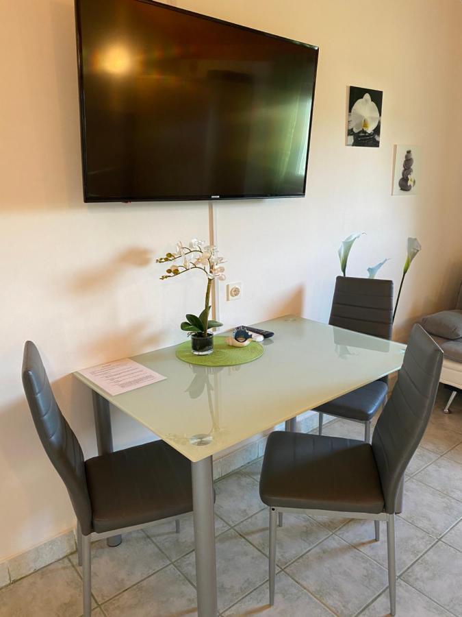 Villa Sabina - Apartments Kroatien Ražanac Eksteriør bilde