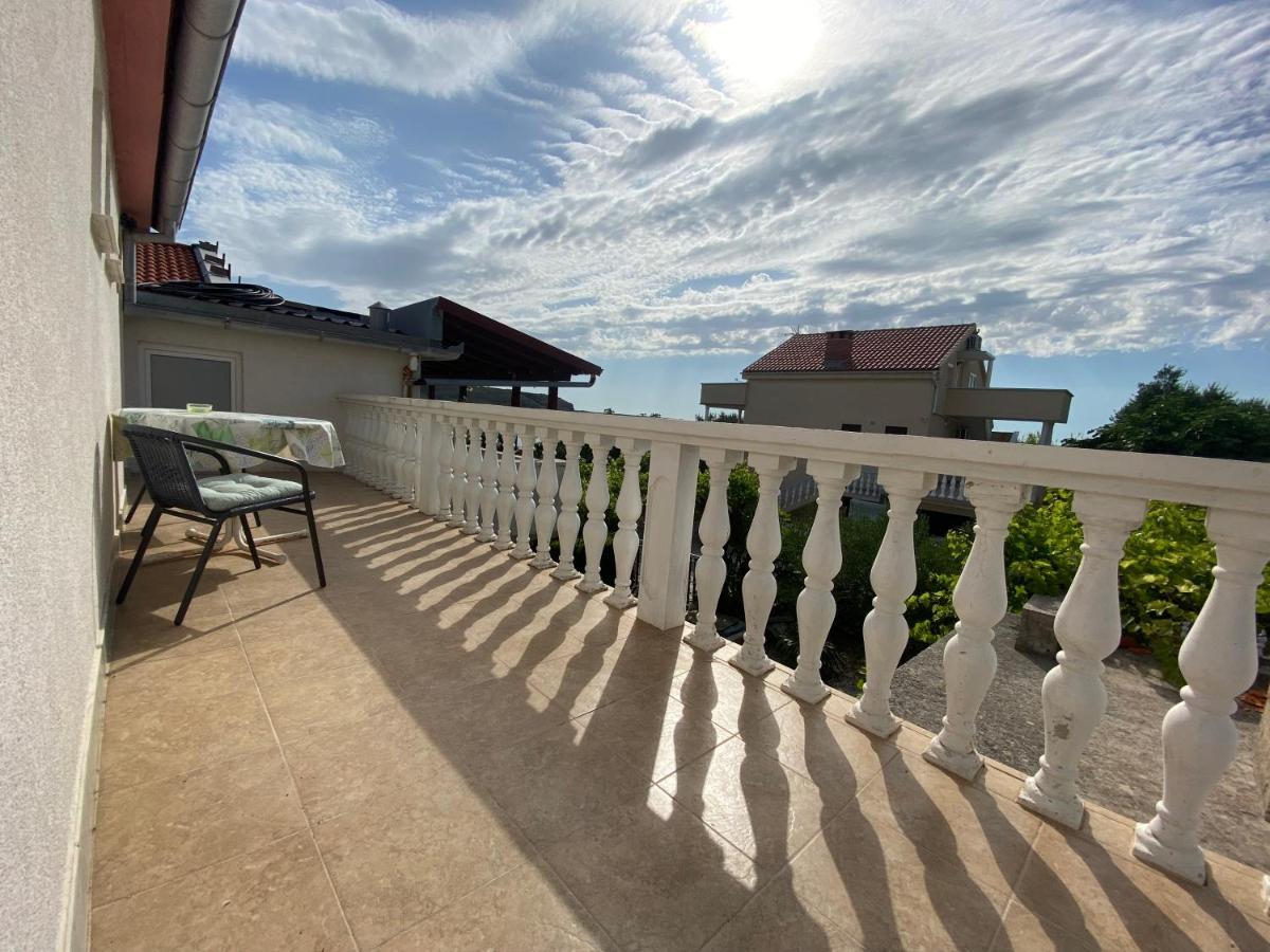 Villa Sabina - Apartments Kroatien Ražanac Eksteriør bilde
