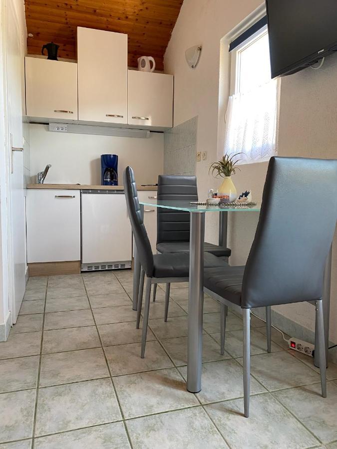 Villa Sabina - Apartments Kroatien Ražanac Eksteriør bilde